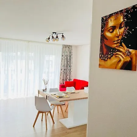 Apartament Nou Si Primitor Cu Parcare Gratuita *
