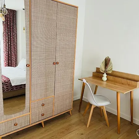 Daire Apartament Nou Si Primitor Cu Parcare Gratuita *